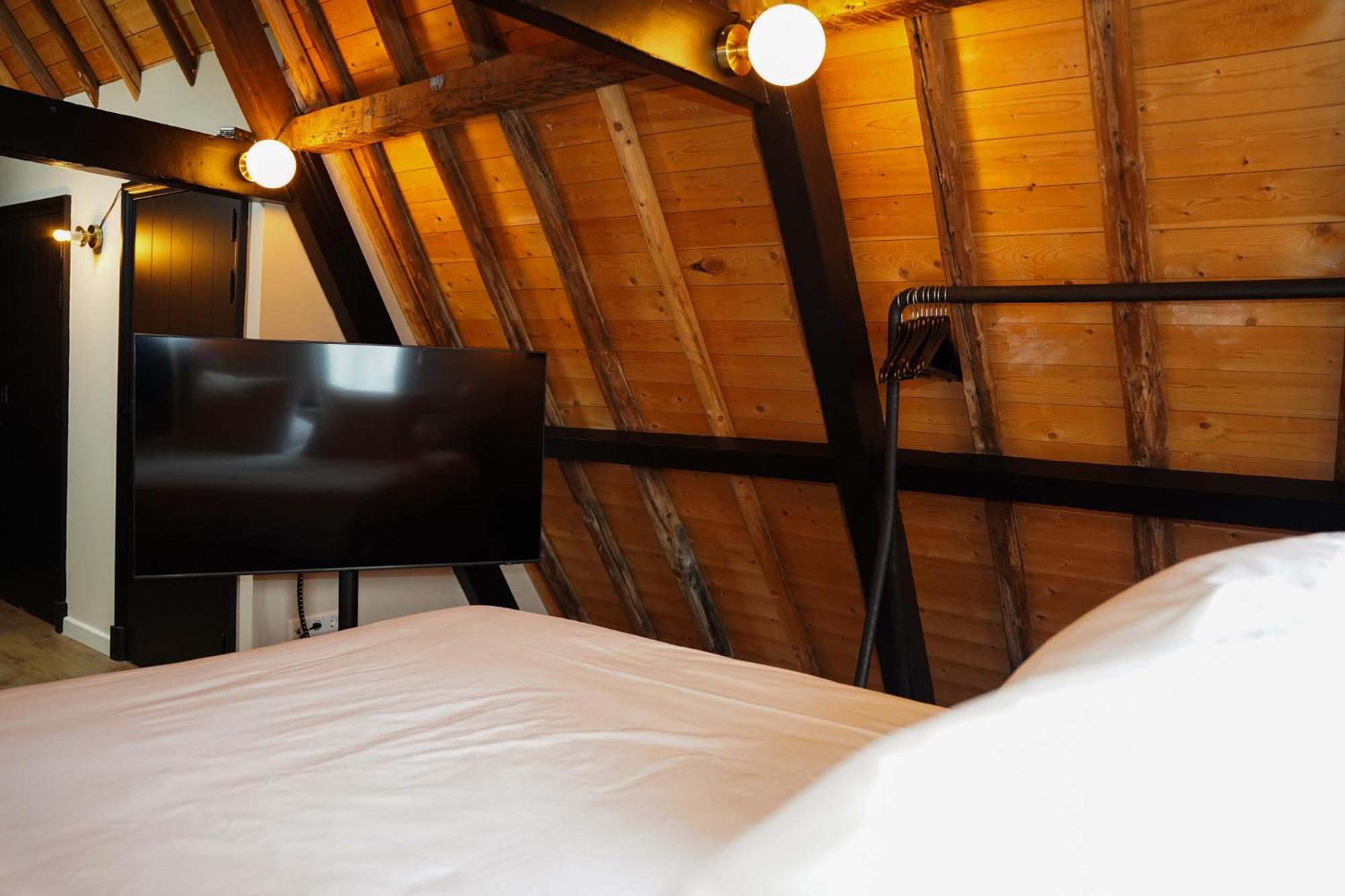 Boutique Hotel Johannes เดลฟท์ ภายนอก รูปภาพ
